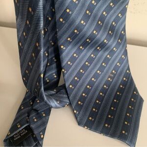 Vintage 1990s Style Blue Pattern Men’s Necktie by Moka New York